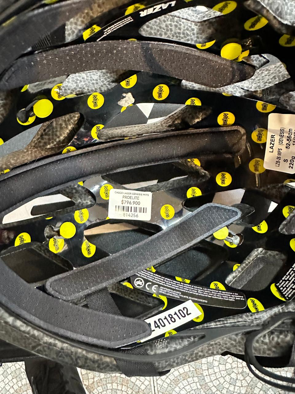 Casco LAZER Genesis MIPS