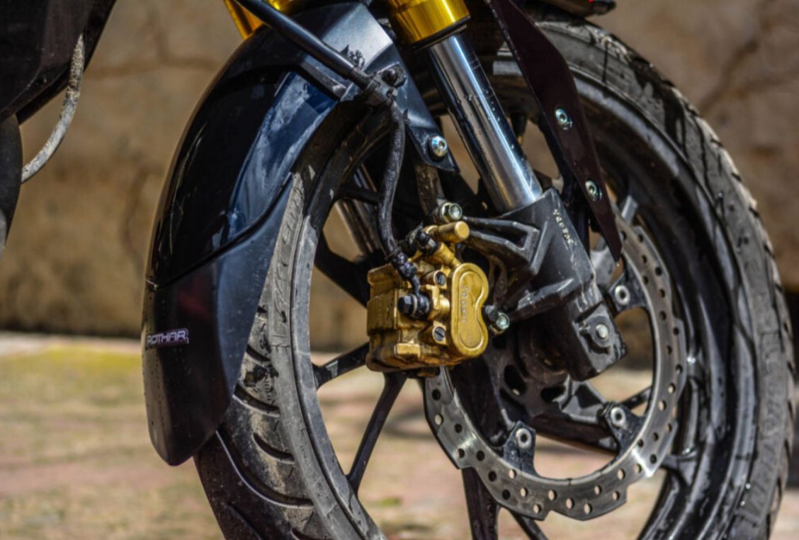 Extensor De Guardabarros Delantero Rothar Para Yamaha Fz25