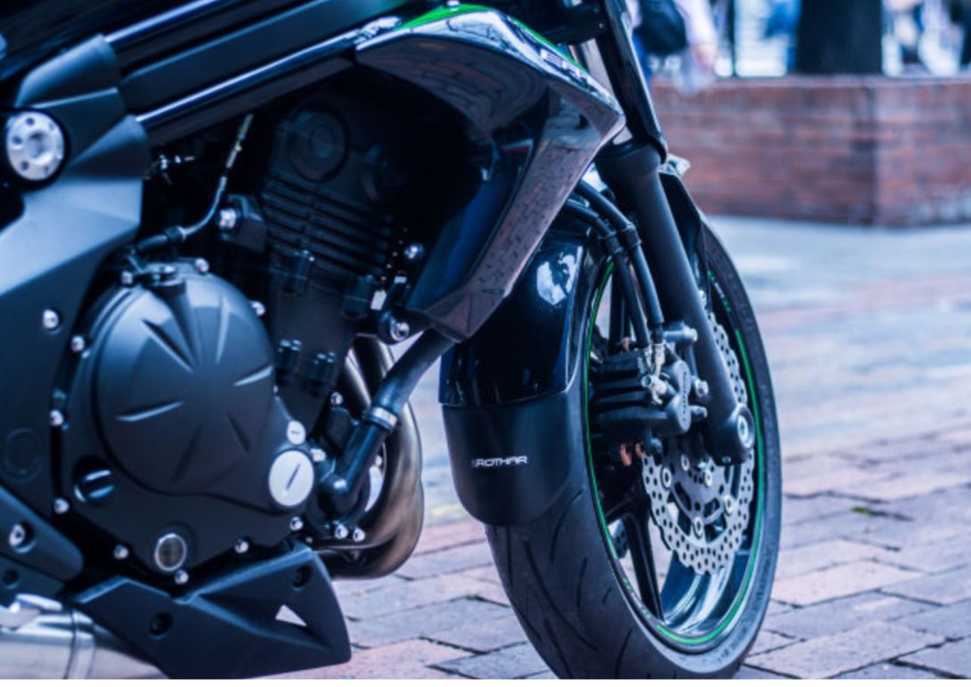 Extensor De Guardabarros Delantero Rothar kawasaki Er-6n/6f
