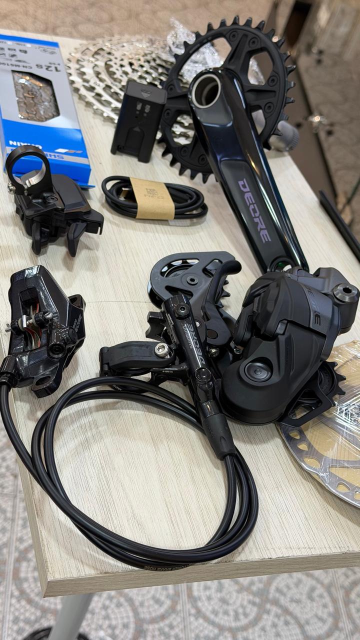 Kit Shimano Deore Di2 MTB – Grupo Electrónico para Montaña