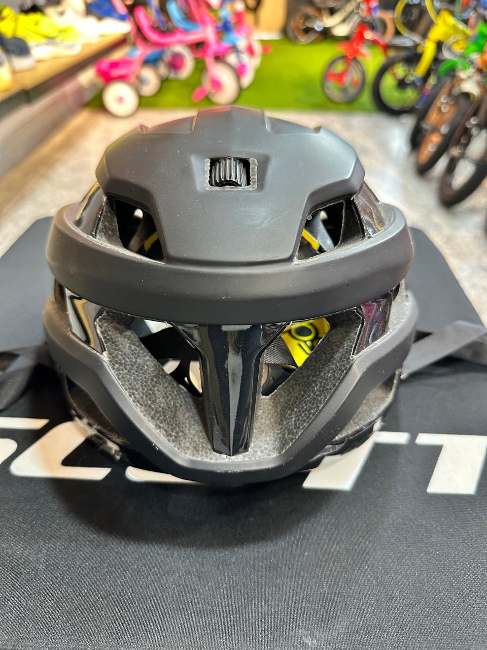 Casco Lazer Sphere MIPS Black