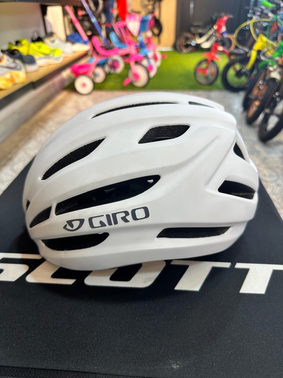 Casco Giro Isode Mips ll