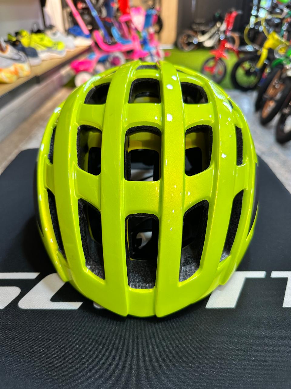 Casco Lazer Tonic Verde Neón L