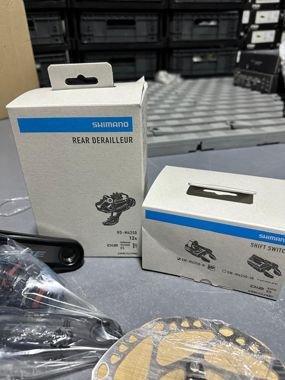 Grupo Shimano Deore M6250 Di2 12v – 32T | 10–51T