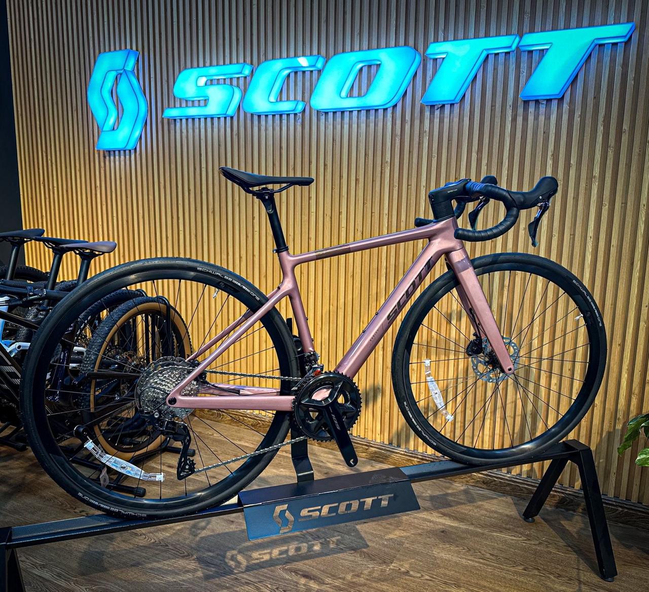 SCOTT ADDICT 50 2025