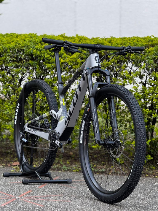 SCOTT SPARK RC COMP 2025