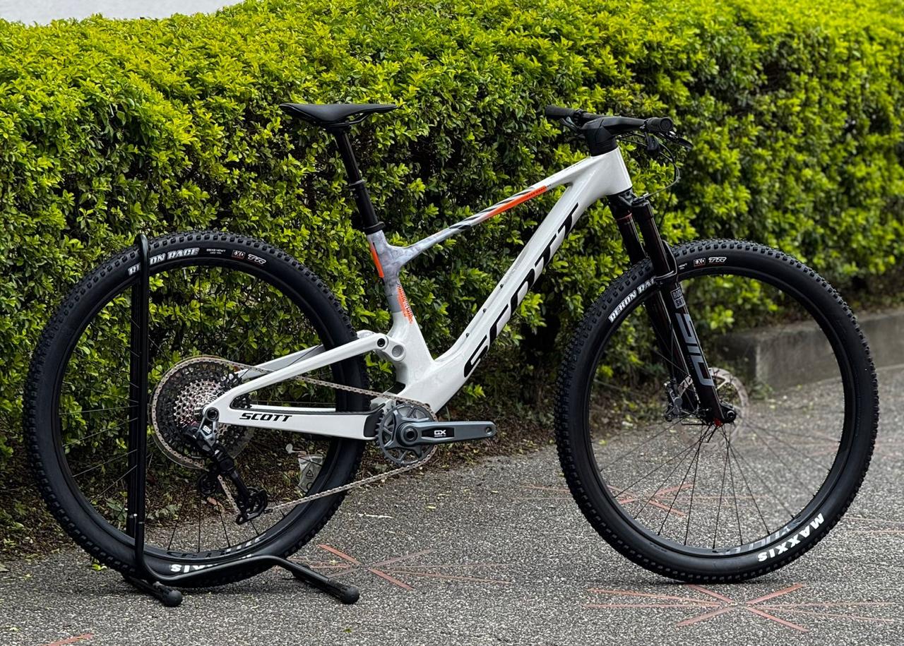 SCOTT SCALE RC TEAM ISSUE 2025