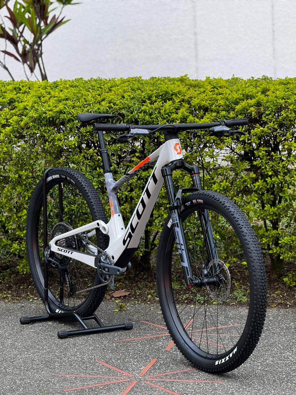 SCOTT SCALE RC TEAM ISSUE 2025