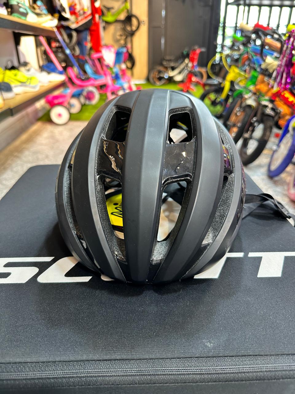 Casco Lazer Sphere MIPS Black