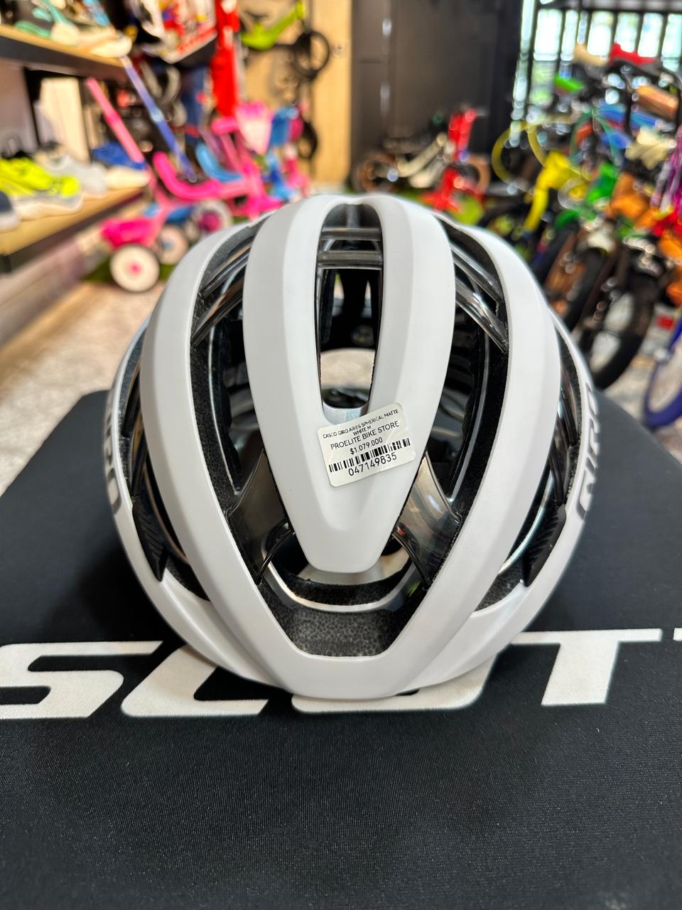 Casco GIRO Aries Spherical