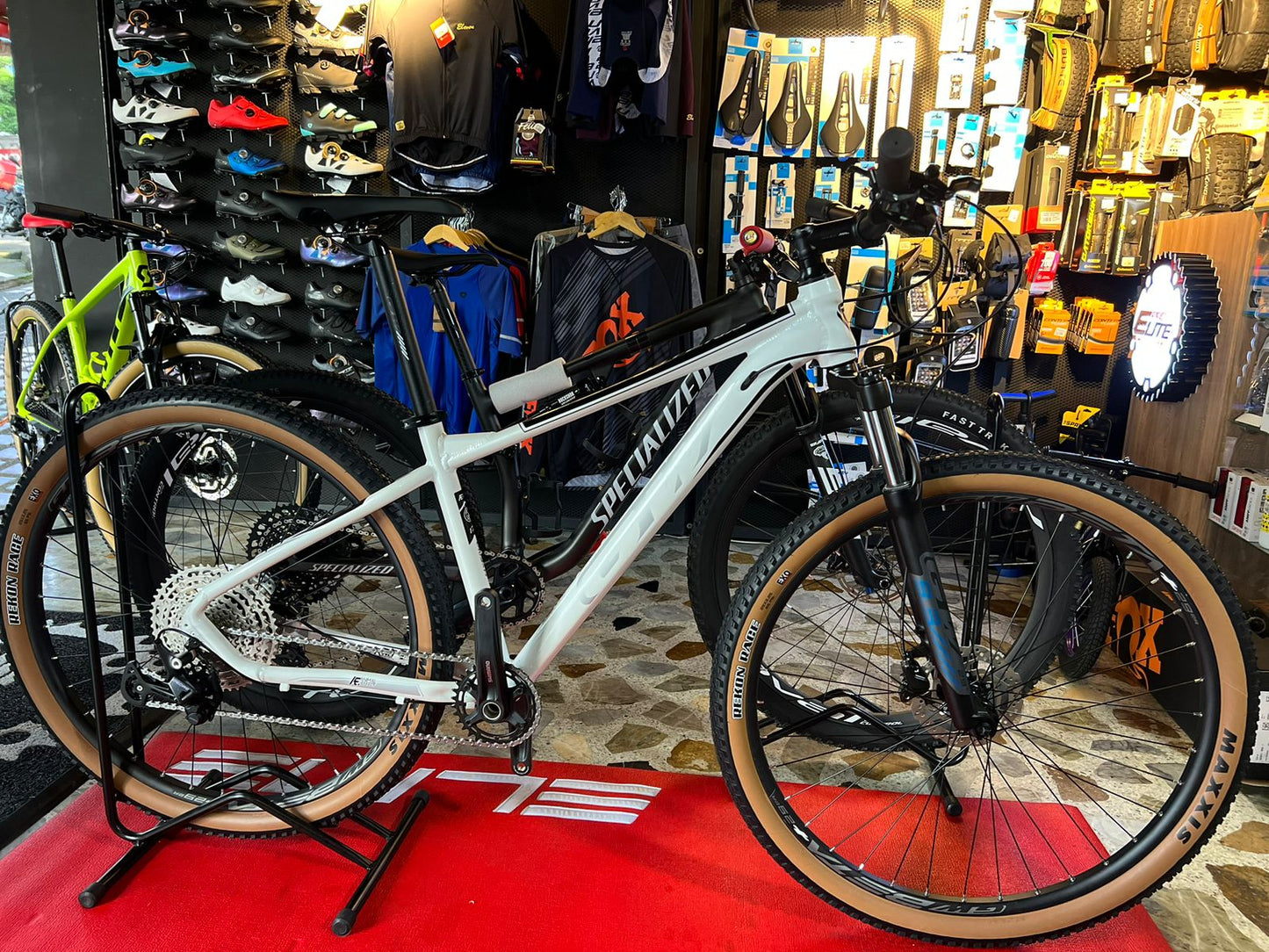 Bicicleta Gw Hyena Blanca Talla S 12 Vel Rin 29 Envio Gratis